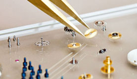 南通伯爵指定维修门店打开表壳